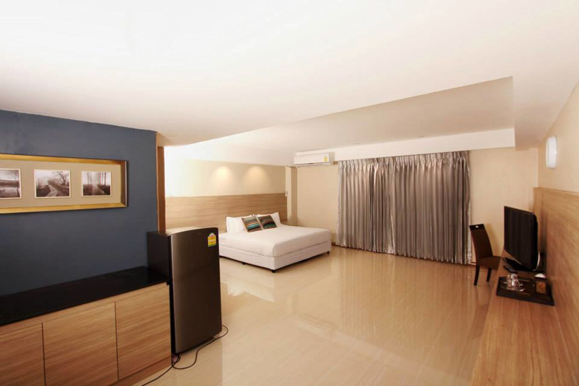 Avana Laemchabang Hotel ศรีราชา ภายนอก รูปภาพ