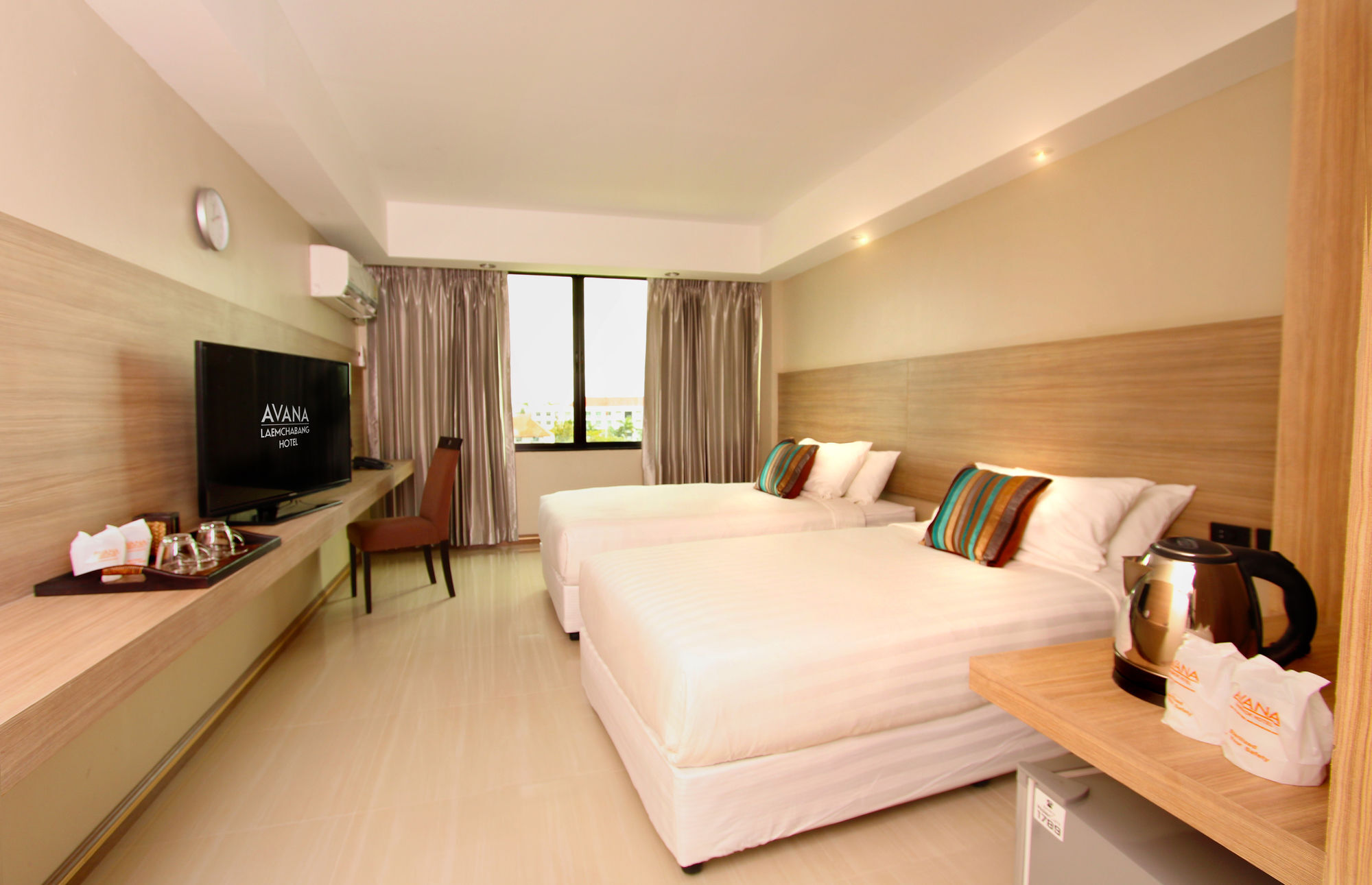 Avana Laemchabang Hotel ศรีราชา ภายนอก รูปภาพ